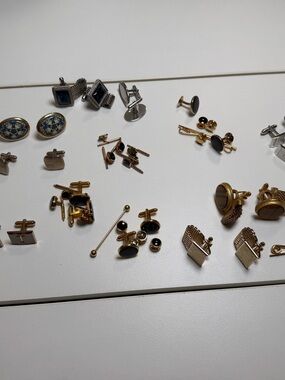 Cuff link lot with collar bars and shirt studs